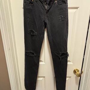 Aeropostale Women's Distressed Straight Leg Jeans in Black (never worn)